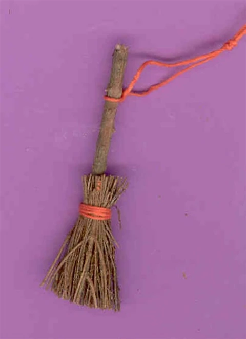 Mini Witches Besom 3 Mini Witches Besom